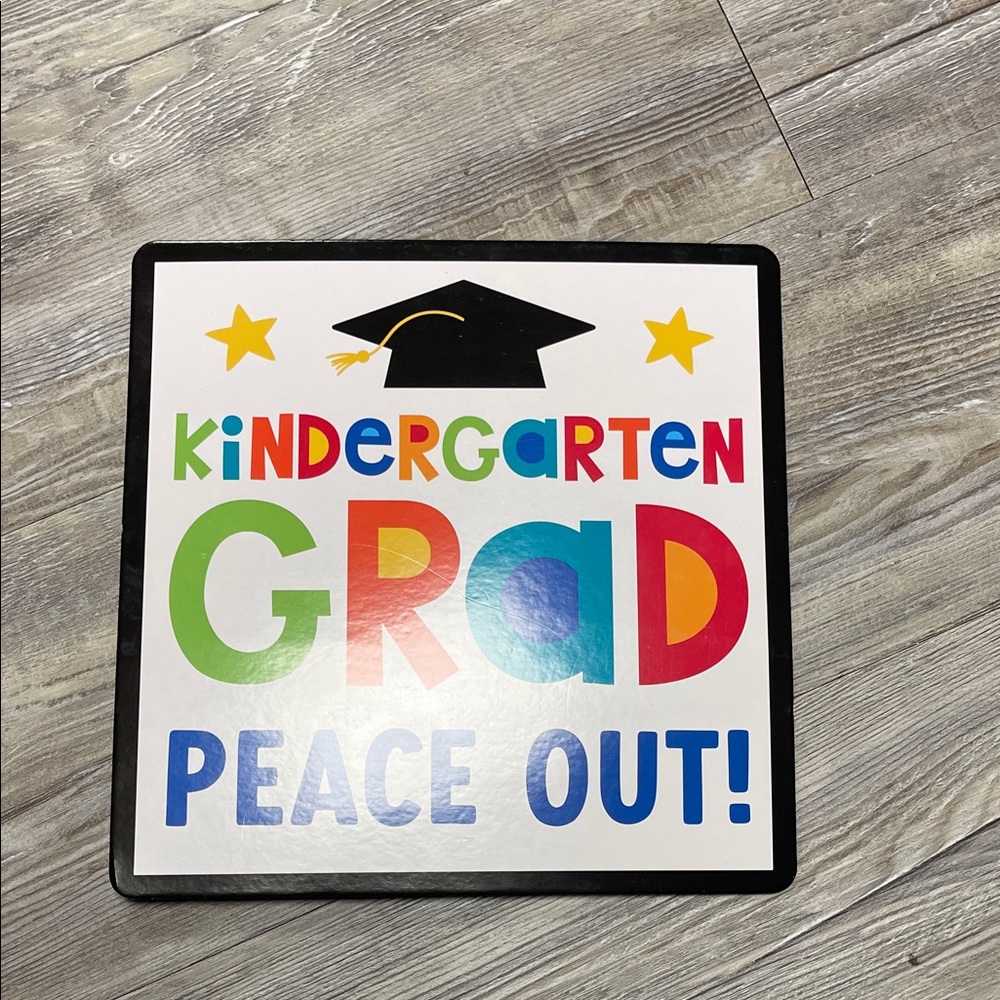 Party City Multicolor Kindergarten Grad Sign